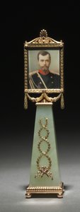 Miniatura Enmarcada: Retrato del Zar Nicolás II, firma de Peter Carl Fabergé (1846-1920), miniatura pintada por Johannes Zehngraf (1857-1908), antes de 1896