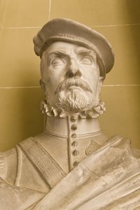 Copia de un busto retrato de Hernán Cortés (yeso)