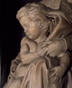 El niño Jesús, (detalle) de Madonna y Niño de Michelangelo Buonarroti