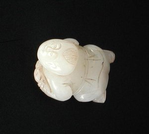 Figura de un niño, dinastía Ming (1368-1644) (jade)