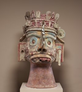 Cabeza del dios de la lluvia Tlaloc, período Postclásico Tardío, c.1300-1521 de Mixtec Mixtec