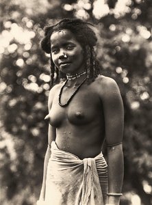 Construyendo un Imperio en la era Fascista: Chica Cunama, 09/05/1936 de Modestino Baldinetti