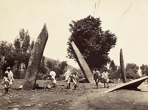 Construyendo un Imperio en la era fascista: sitio donde una vez estuvo el Obelisco de Axum, ahora trasladado a Roma, 09/05/1936 (foto en b/n) de Modestino Baldinetti