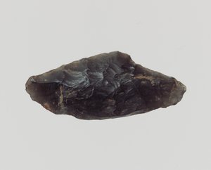 Punta de flecha de sílex, 5º-4º milenio a.C. (piedra)
