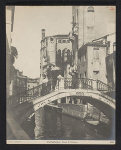 Ponte San Trovaso te Venetië Venecia - Ponte S. Trovaso (título sobre objeto) de Neue Photographische Gesellschaft