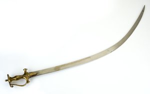 Sable Talwar con empuñadura indo-musulmana tipo Panjabi, hoja posiblemente del siglo XVIII, empuñadura del siglo XIX de North Indian School