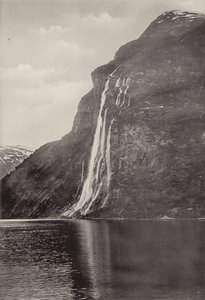 Las siete hermanas (cascada) Geiranger (fotografía en b/n) de Norwegian Photographer