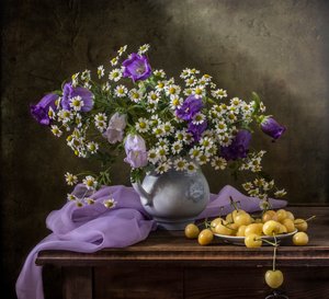 Margaritas y cerezas amarillas de Olga Aleksandrovna