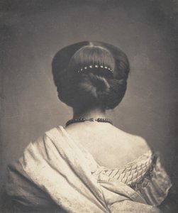 Mujer vista desde atrás