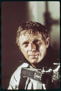 Steve McQueen en el set de 