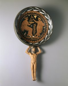Patera de figuras rojas con asa de Atlas, último tercio del siglo IV a.C.