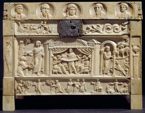 Arte paleocristiano: Relicario decorado con escenas del Antiguo y Nuevo Testamento en bajorrelieves. Siglo IV Del monasterio de Santa Giulia, Italia. Brescia, Museo Cristiano