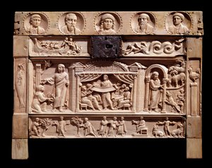 Relicario con relieves que representan escenas del Antiguo Testamento. Del monasterio de Santa Giulia, siglo IV