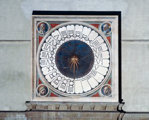 Esfera del reloj con cabezas de profetas