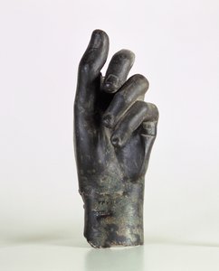 Fragmento de una mano, posiblemente de un arquero, de Shami, Malamir, Irán