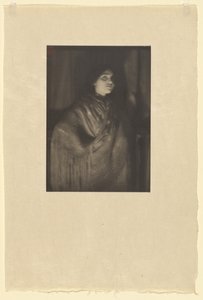 Retrato de Rose Cohen con mantón español / Rose Cohen, mantón español