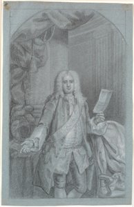 Estudio de retrato (de rodillas) de un hombre de pie con el brazo derecho sobre una mesa con casco, y en la mano izquierda un documento. Banda de orden con elefante y una estrella a la izquierda de la banda (caballero azul) de Peder Als