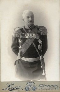 General Konstantin Pavlovich Prezhbyano 1840-1905, 1898 de Petersburg . Photo studio Alfred Lorens