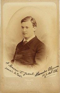 Retrato del compositor Alexander Glazunov 1865-1936, 1886 de Petersburg . Photo studio Alfred Lorens