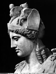 (detalle) del rostro de Atenea Farnese, copia imperial romana de una estatua de bronce de la Escuela de Fidias