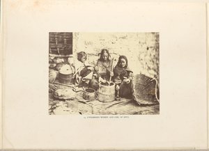 Mujeres solteras y niñas de Spiti