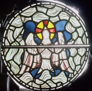 El Espíritu Santo, de la Ventana de la Creación (detalle) de Philip Webb