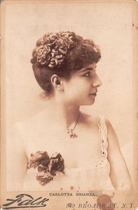 Carlotta Brianza de Photo studio Benjamin J. Falk