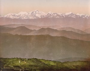 Darjeeling. Kinchinjunga y las nieves desde Kutcherry Hill