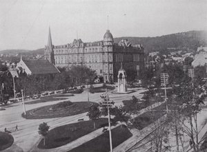 Plaza Dominion y Hotel Windsor, Montreal (foto en b/n) de Photographer Canadian