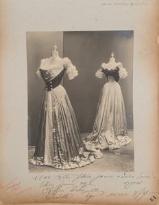 Página de álbum: Casa de Worth, vestido de baile de Photographer French