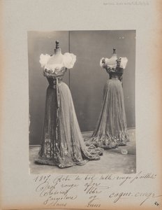 Página de álbum: Casa de Worth, vestido de baile de Photographer French