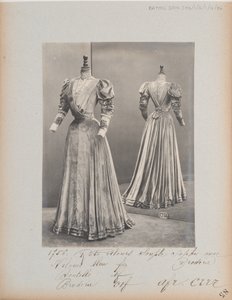 Página de álbum: Casa de Worth, Vestido de Photographer French