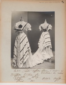 Página de Álbum: Casa de Worth, Vestido de Noche de Photographer French