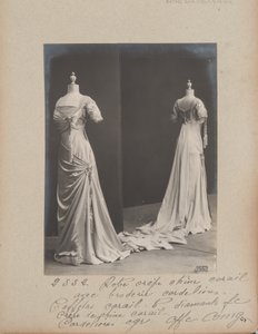 Página de álbum: Casa de Worth, Vestido de noche de Photographer French