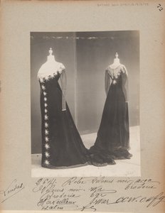 Página de álbum: Casa de Worth, vestido de noche de Photographer French