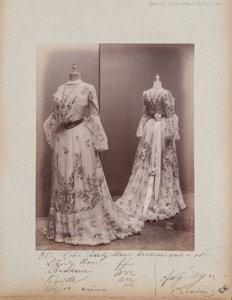 Página de álbum: Casa de Worth, vestido de noche de Photographer French