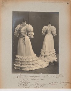 Página del Álbum: Casa de Worth, Vestido de Novia de Photographer French