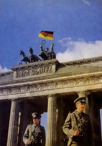 Berlín, la capital de la República Democrática Alemana (foto a color)