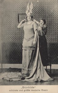 Brunhilde, la gigante alemana más bella y alta