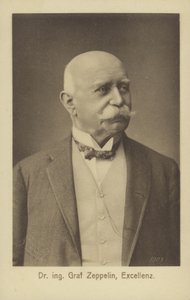 Graf Ferdinand von Zeppelin, diseñador y constructor de dirigibles alemán de Photographer German