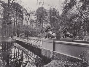 En el Tiergarten, Puente de los Leones