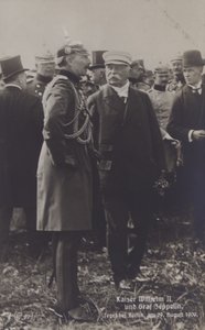 Kaiser Wilhelm II y el constructor de dirigibles alemán Graf Ferdinand von Zeppelin en el aeródromo de Tegel, Berlín, 29 de agosto de 1909 de Photographer German