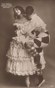 Bailarines de ballet rusos Vera Fokina y Michel Fokine en Carnaval, c1910 de Photographer German