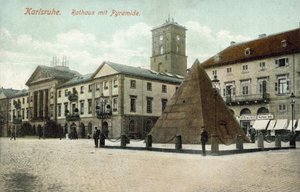 Ayuntamiento y Pirámide, Karlsruhe, Alemania de Photographer German