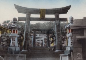 Japón, c.1912: Gran Torii en el Santuario Suwa, Nagasaki