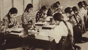 Escolares japoneses en clase