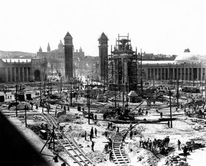 Construcción en Barcelona, c.1910 (foto b/n)