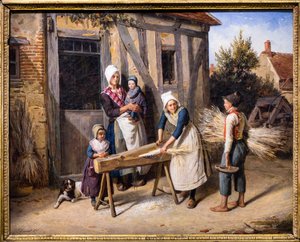 La familia del granjero (campesinos ocupados preparando cáñamo delante de la puerta de una casa de campo)