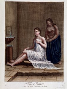 Chica turca a la que le trenzan el cabello en el baño - en “Colección de 100 grabados que representan diferentes naciones del Levante en 1707 y 1708” por órdenes de M. de Frriol, embajador del rey en la Puerta y actualizado en 1712-13 por el cuidado de M. 