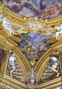 La Sala de Apolo (detalle del pendentivo que representa a las musas Polimnia y Erato) de Pietro da Cortona